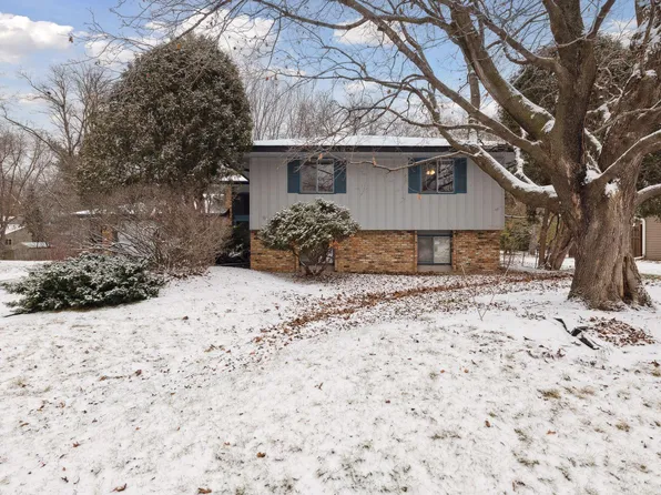 10305 Toledo Ave S, Bloomington, MN 55437