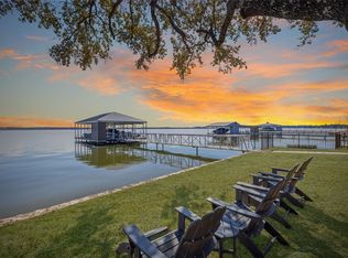 5009 Rio Vista Dr, Granbury, TX 76049