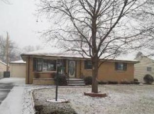 399 Cook Blvd, Bradley, IL 60915