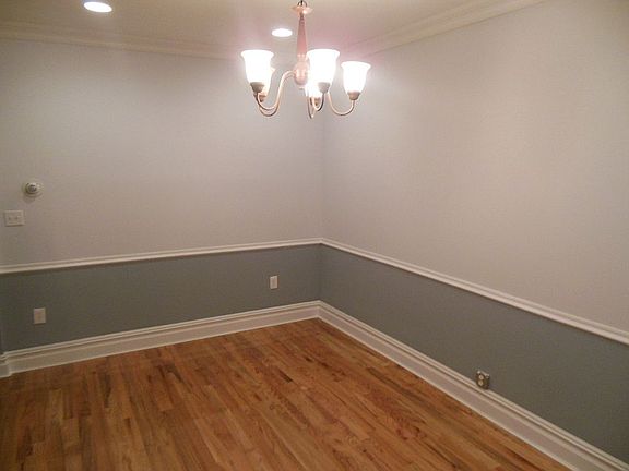 3rd image of 10809 91st Ave