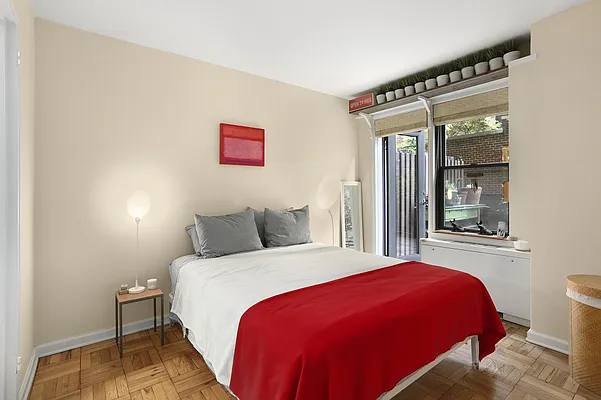 Sold by Citi Habitats | media 6