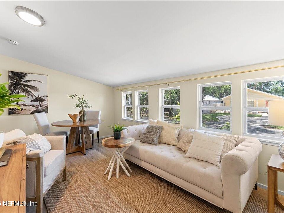 1st image of 531 LENA Street