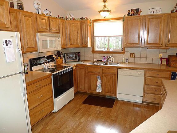 5th image of 5674 Mary Eliz Dr