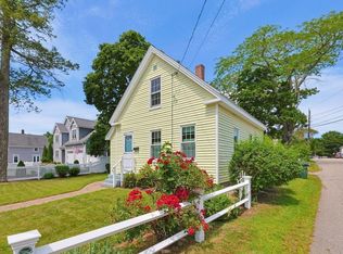 98 Pleasant St, Franklin, MA 02038