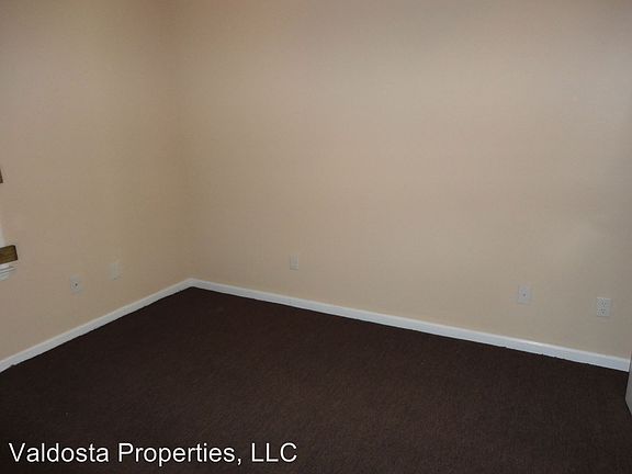 5th image of 511 Cypress St #A