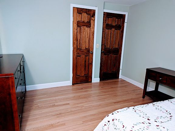 3rd image of 3 Linden Dr