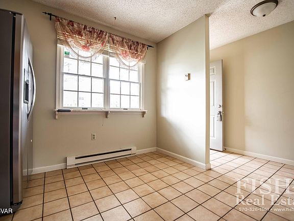 3rd image of 2624 Haas Ln