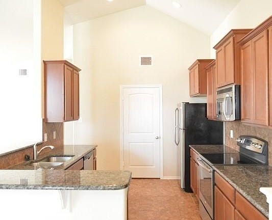 5th image of 5318 Dauphin Dr