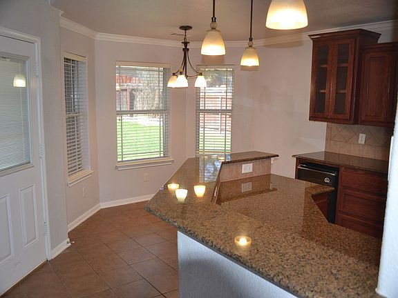 5th image of 2303 Gail Dr