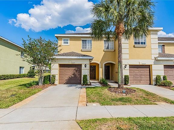 3rd image of 20471 Berrywood Ln