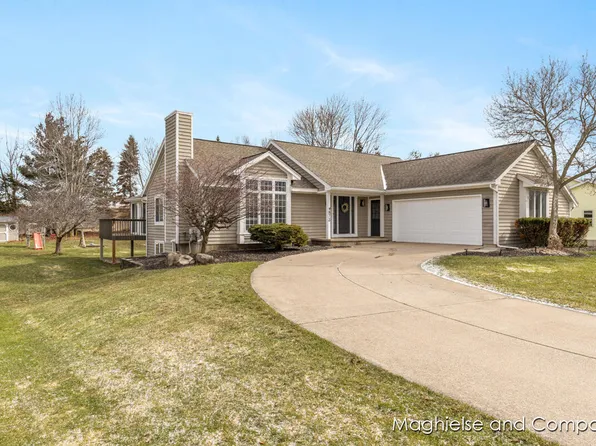 873 Northpointe Dr SW, Byron Center, MI 49315