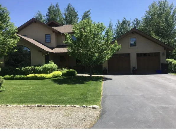 320 Primrose Ln, Hailey, ID 83333