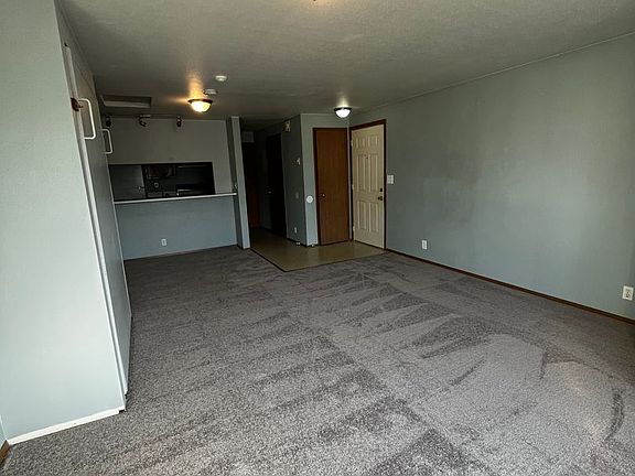 5th image of 750 SE 8th Ave APT 203