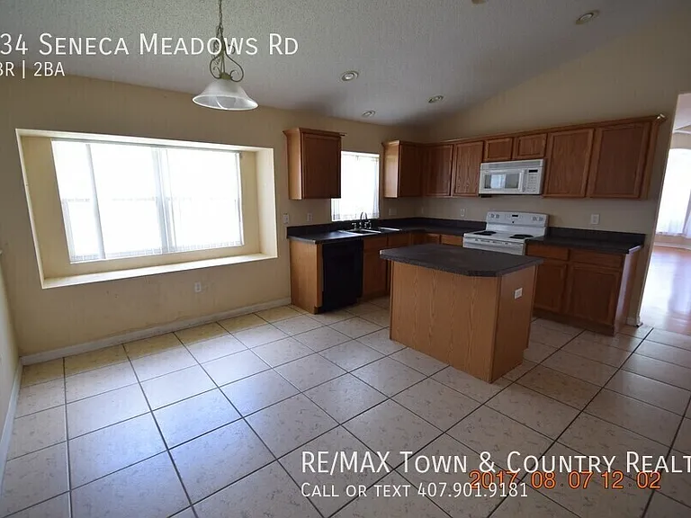 834 Seneca Meadows Rd — Photo 10