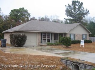 85 Hunters Branch Dr, Allenhurst, GA 31301