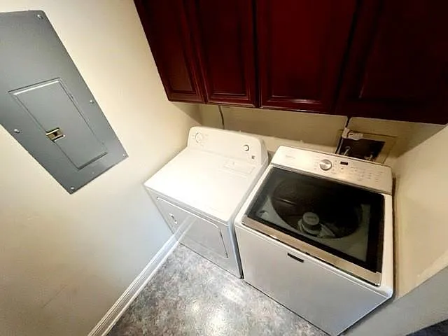 323 Morgan St #D — Photo 11