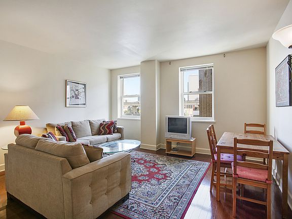 5th image of 1205 St Charles Ave APT 515