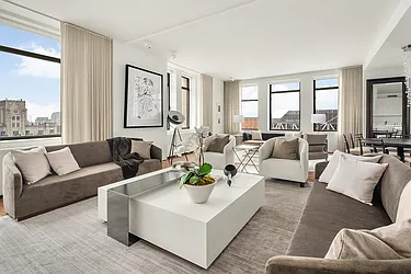 Sold by Dolly Lenz Real Estate LLC