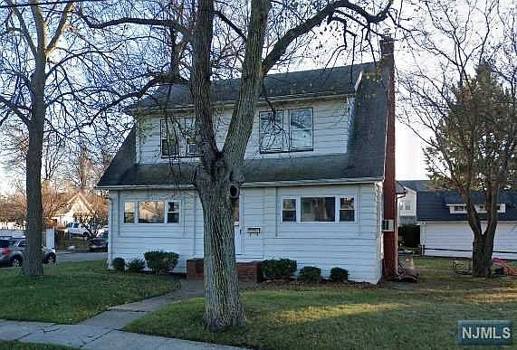 1st image of 687 Belleville Ave