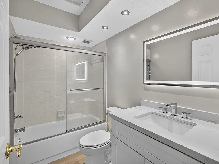 65 Balfour Rd E — Photo 26