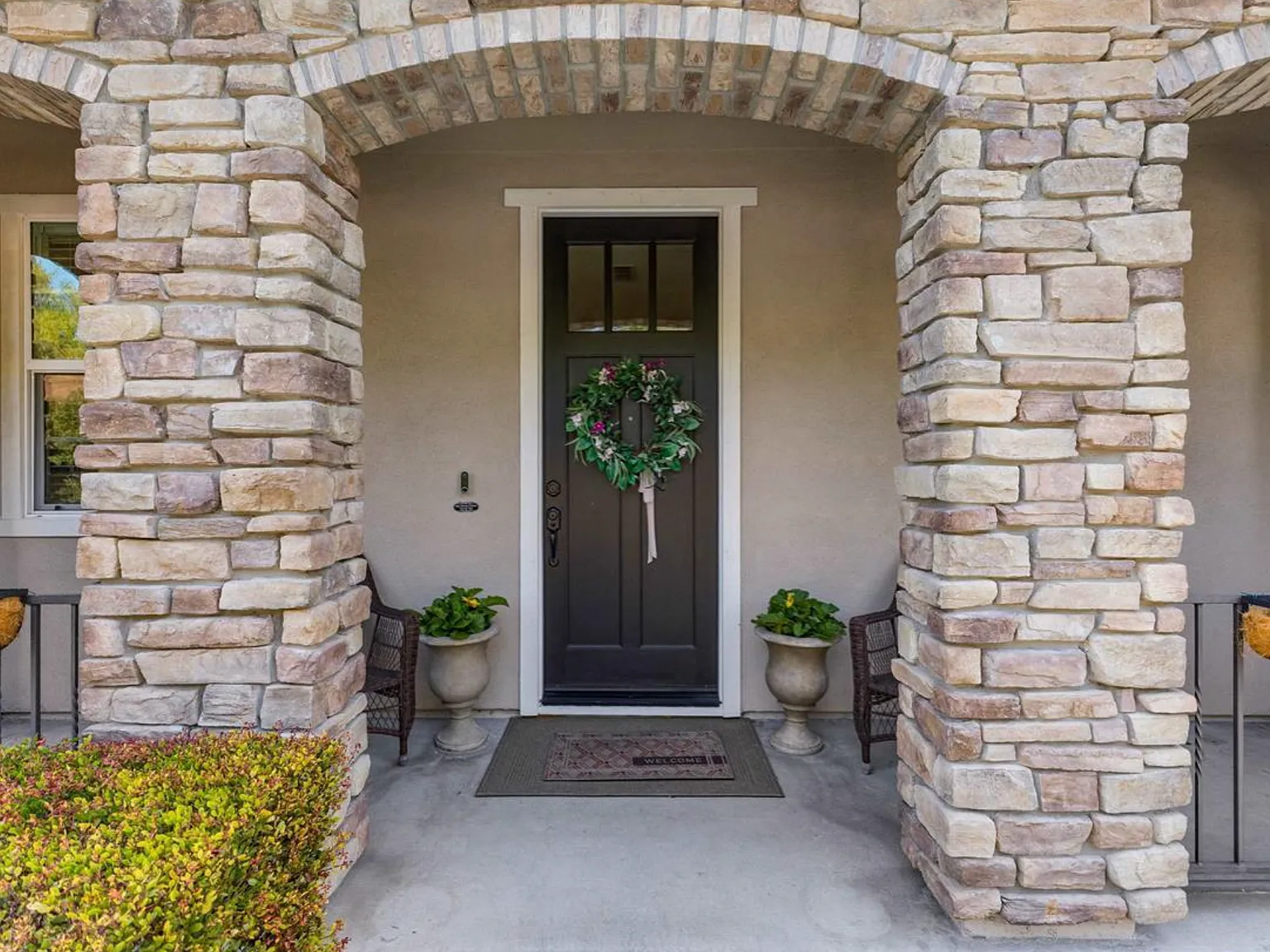 3 bed, 1690 sqft, $5,500 — Photo 3