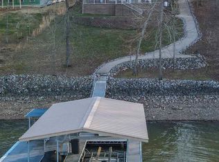 974 Champion Hills Rd, Kuttawa, KY 42055