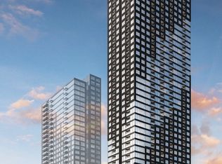 395 Square One Dr #3011, Mississauga, ON L5B 0E2