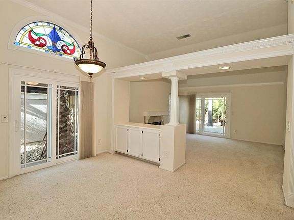 5th image of 7307 Rush River Dr