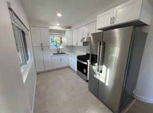 La Crescenta Apt, La Crescenta, CA 91214