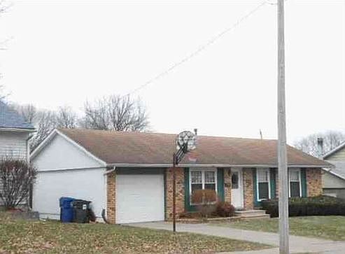 2nd image of 2710 Wood Dale Ave