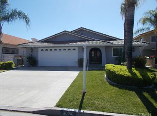 30150 Crosshill Dr, Canyon Lake, CA 92587