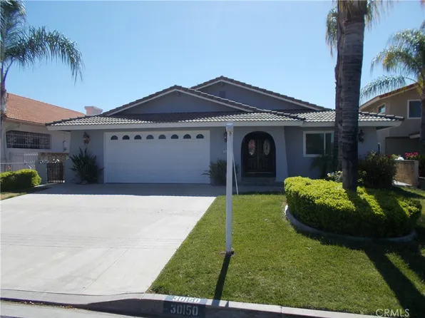 30150 Crosshill Dr, Canyon Lake, CA 92587