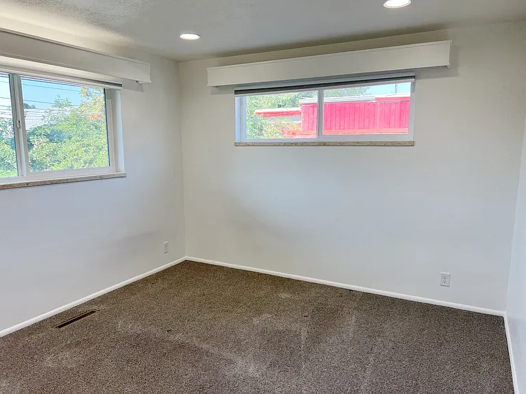 987 W 500 N #UP — Photo 10