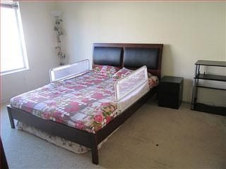 2nd image of 104 Ballatore Ct