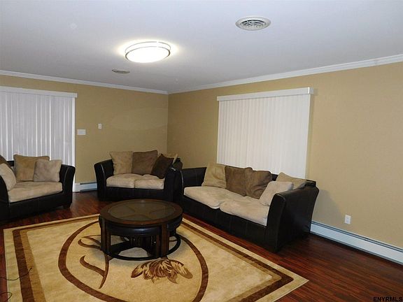 5th image of 72 Orlando Ave