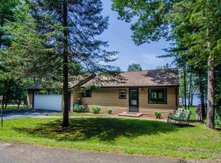 N8155 School Forest Ln, Crivitz, WI 54114