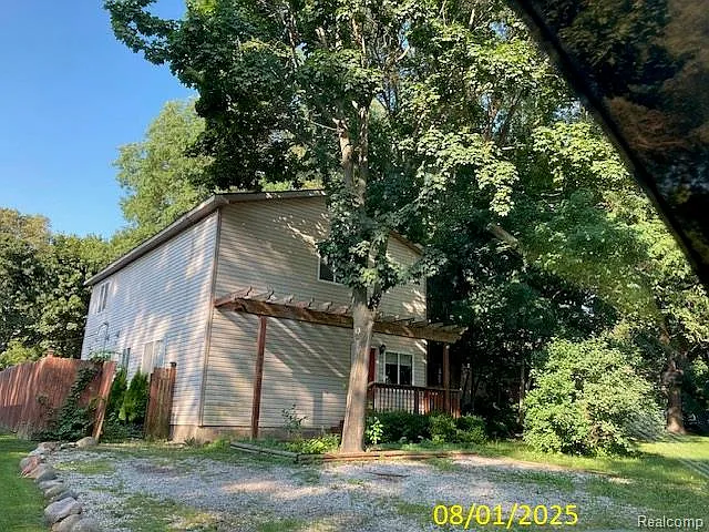 8548 Country Club Dr photo 1
