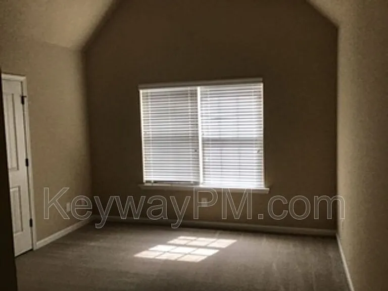 6017 Reynolds Cir — Photo 18