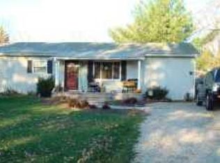 2555 Meadow Ct NE, Lancaster, OH 43130