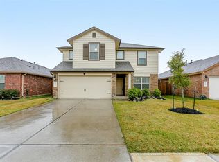 8011 Farthing Ln, Rosharon, TX 77583