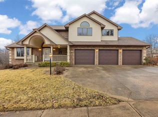 508 Saint Thomas Ct, Iowa City, IA 52245