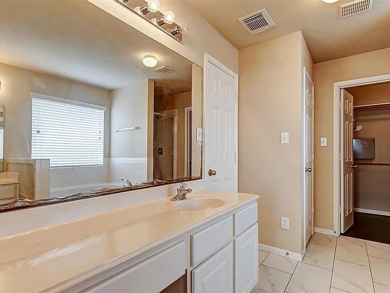 22119 Cassini Ct — Photo 24