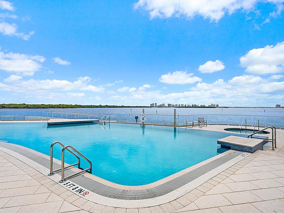 2nd image of 100 Lakeshore Drive #354