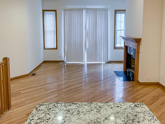 2nd image of 2701 N Wayne Ave #1