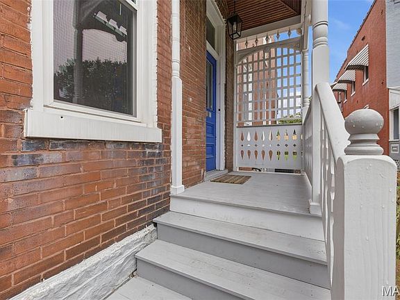 2nd image of 2645 Chippewa St