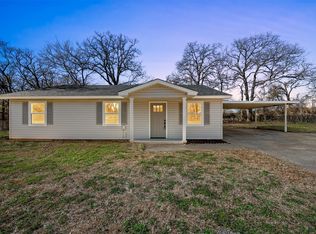 2123 Royal Oaks Dr, Dallas, TX 75253