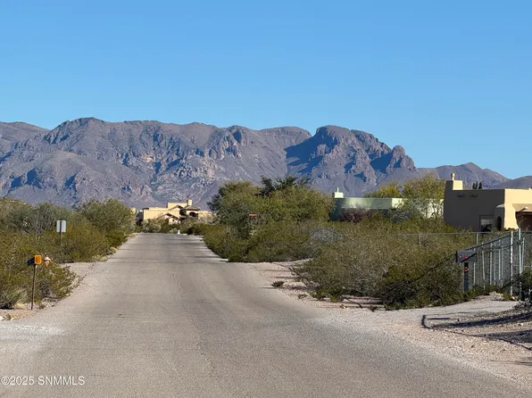 5219 Angel Fire Pl, Las Cruces, NM 88011