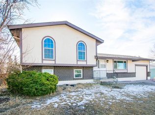 3785 N Carefree Cir, Colorado Springs, CO 80917
