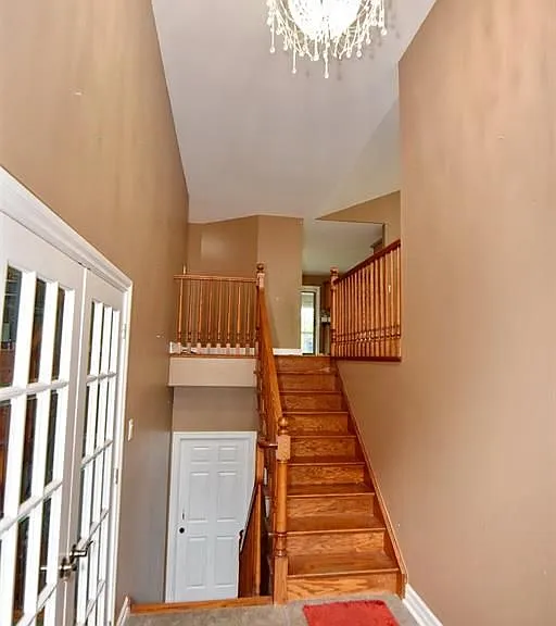 4305 Casgrain Dr #UPPER — Photo 10