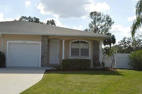 1042 Towering Oaks Ct Photo 1